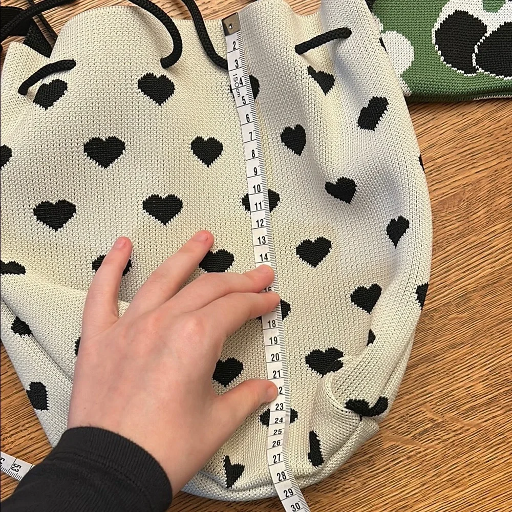 Heart and Panda Knit Bags - Picture 10 of 10